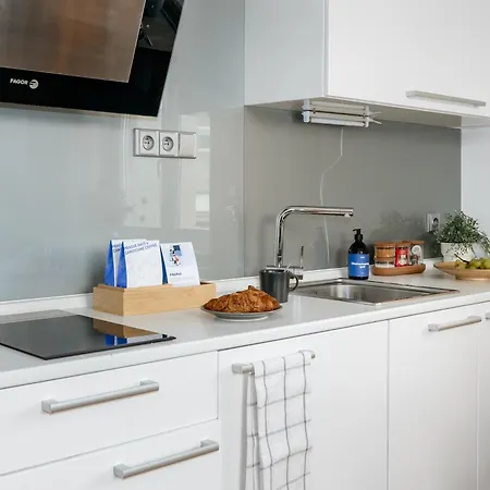 Apartman Prague Days - Studio In A Prime Location With Ac Close To The Charles Bridge *