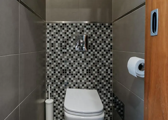 Days - In A Prime Location With Ac Close To The Charles Bridge Apartman